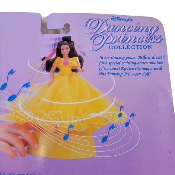 Disney Princess Vintage Collection - Belle, Beauty & Beast - Picture 3 of 6